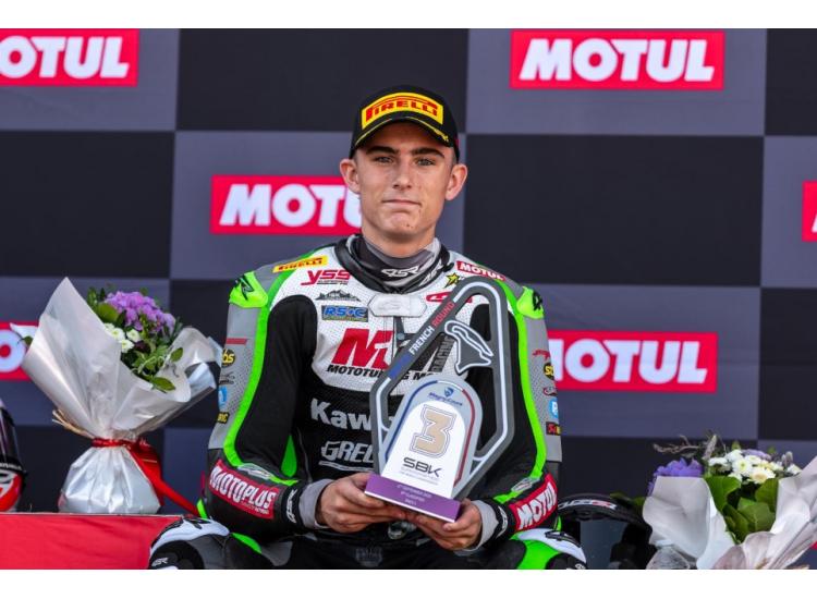 Deux victoires pour Kawasaki ruinent la lutte pour le titre
