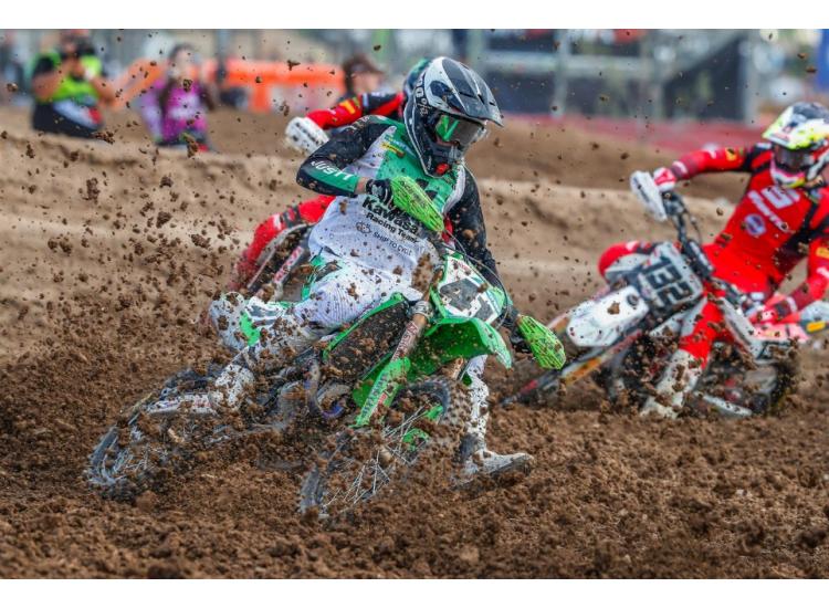 Romain Febvre défend la plaque rouge avec un podium