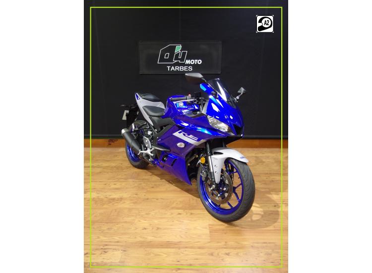 YAMAHA YZF-R3